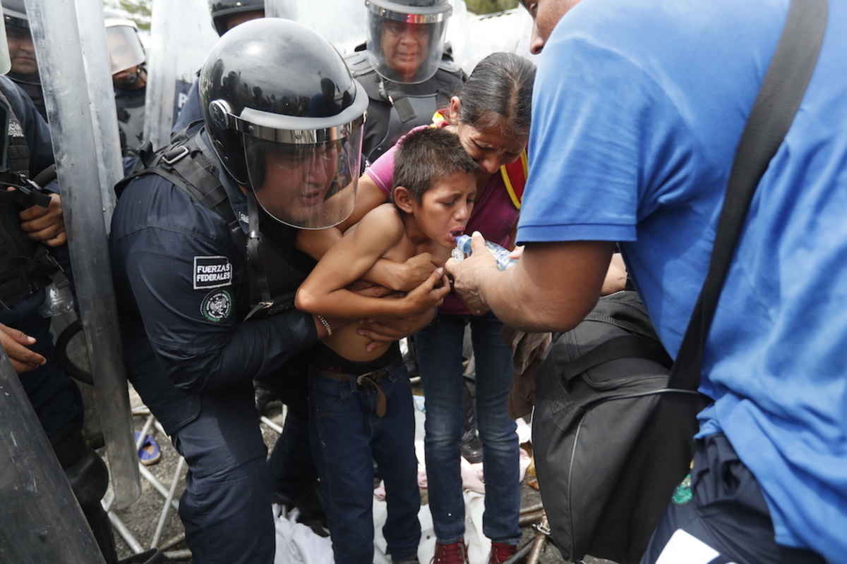 US to take 'extraordinary' measures in face of migrant surge US to take 'extraordinary' measures in face of migrant surge