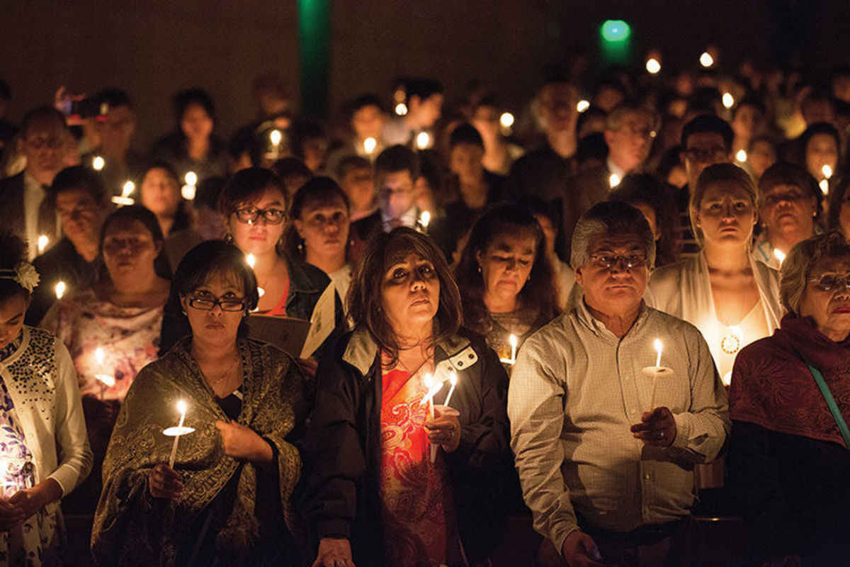 The days of Holy Week - Angelus News - Multimedia Catholic News