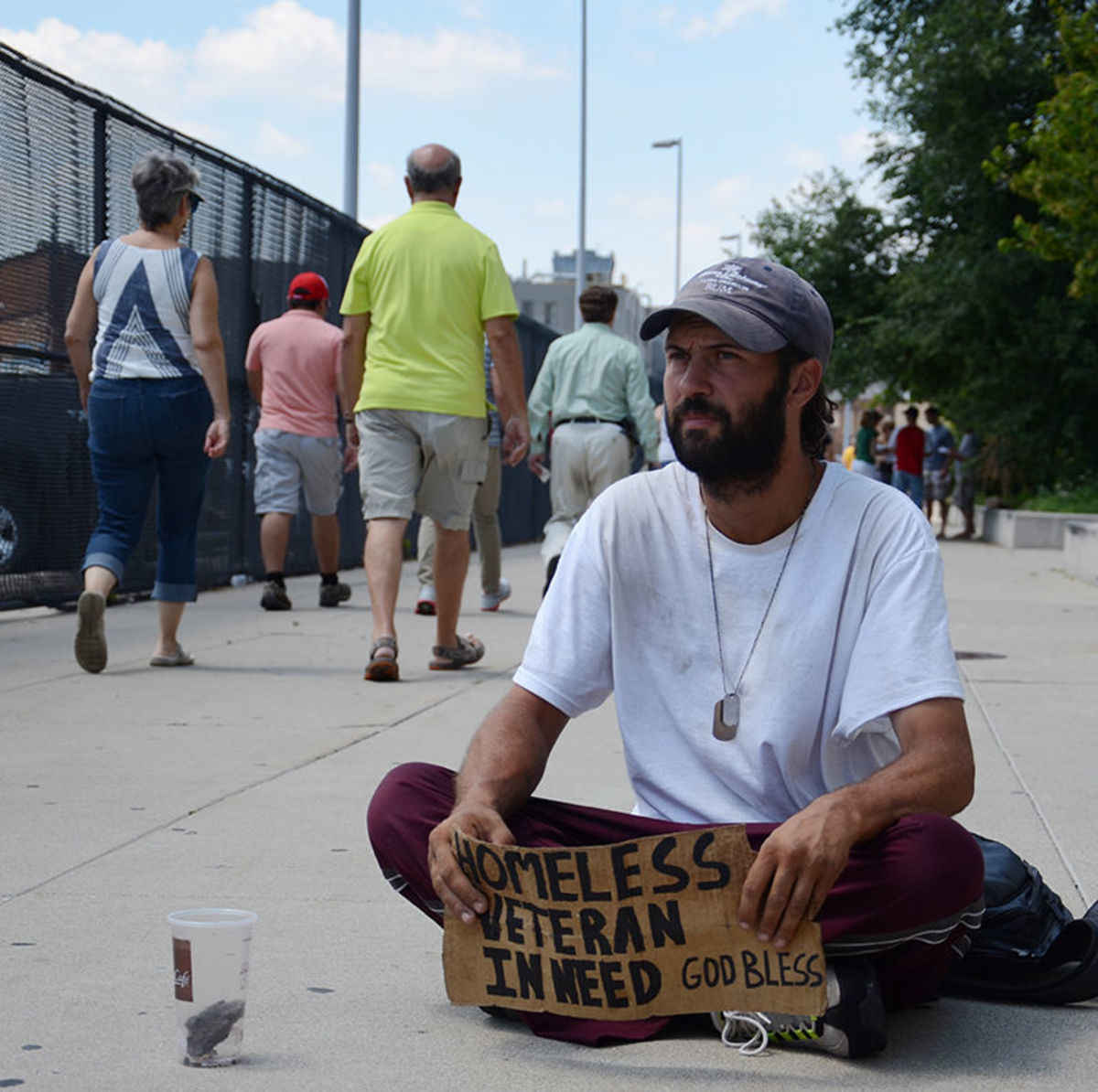 City of Los Angeles to convert motels to house homeless veterans ...