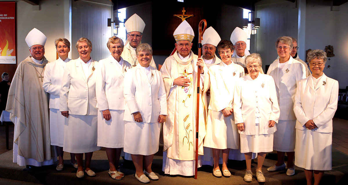 Sisters of the Society Devoted to the Sacred Heart of Jesus celebrate ...