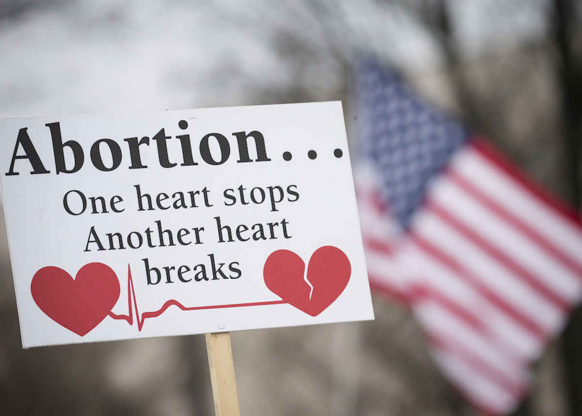 Prolife leaders applaud passage of abortion bill in Alabama Angelus