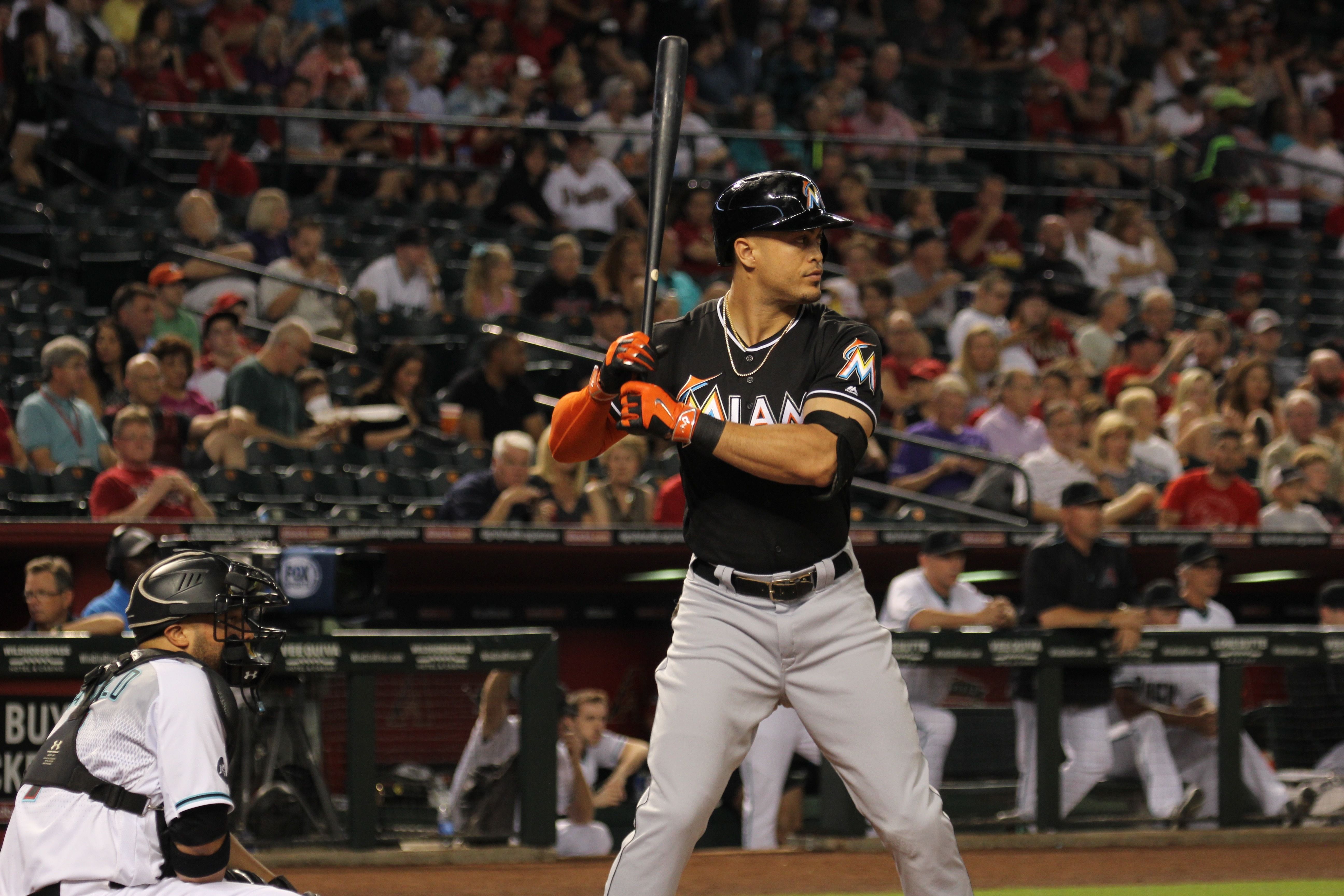 NL MVP: Marlins' Giancarlo Stanton edges out Reds' Joey Votto in