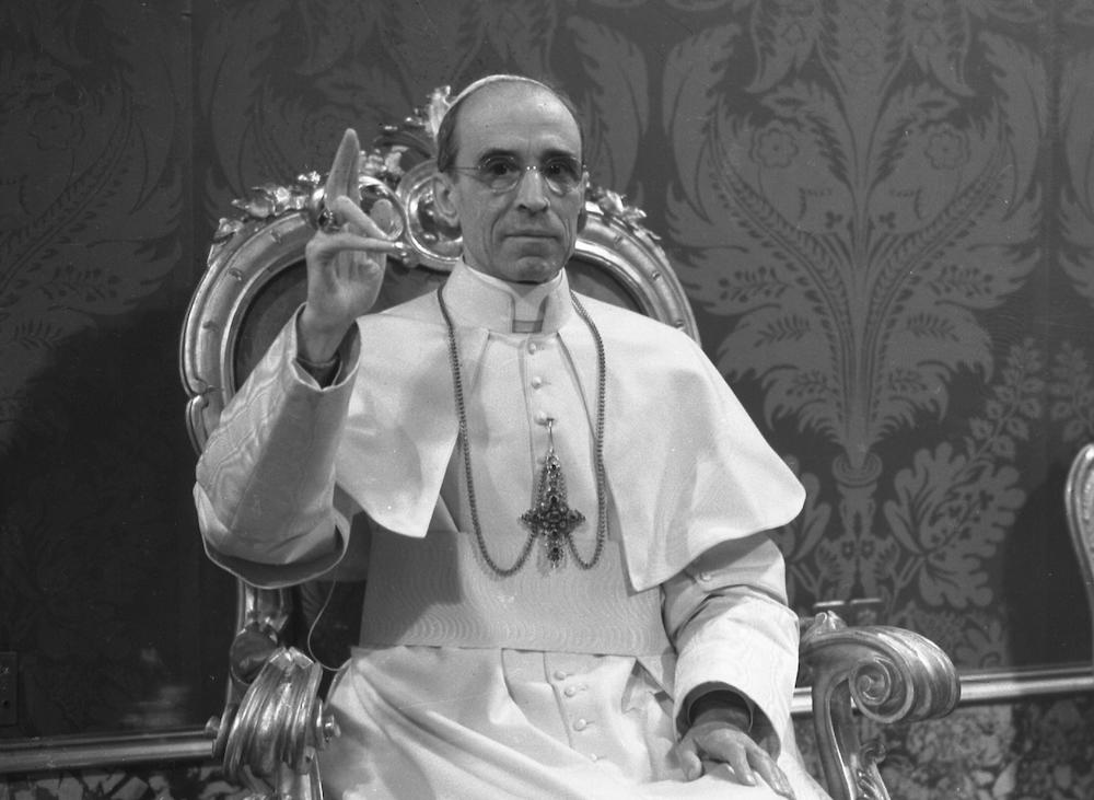 Папа римский 13. Папа Римский Пий XII. Папа Римский Пий. Папа Римский Пий XI. Пиц 13 папа Римский.