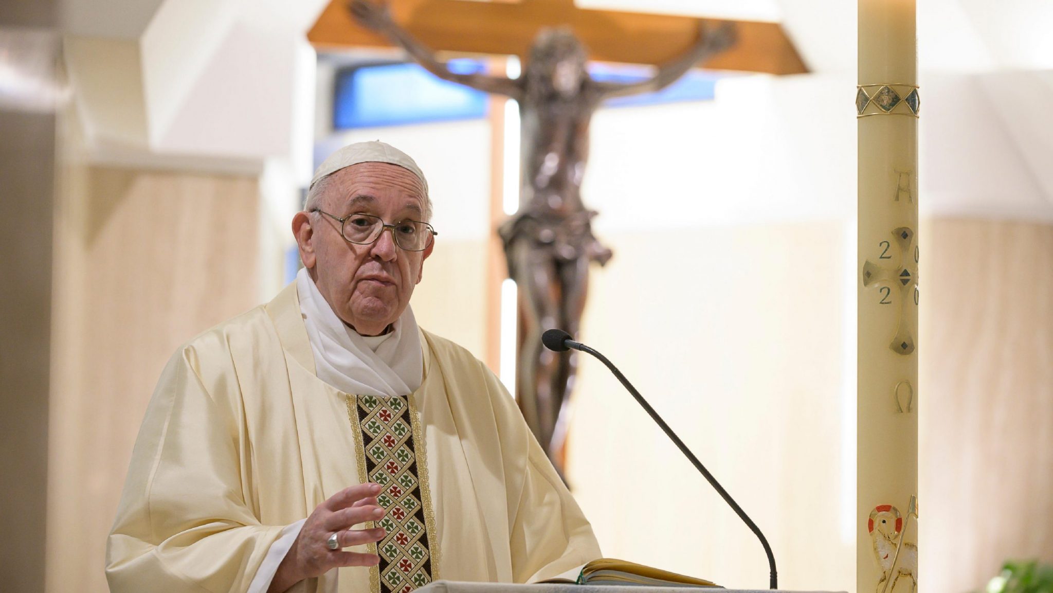 Pope Francis prays for students and teachers - Math Accomplished