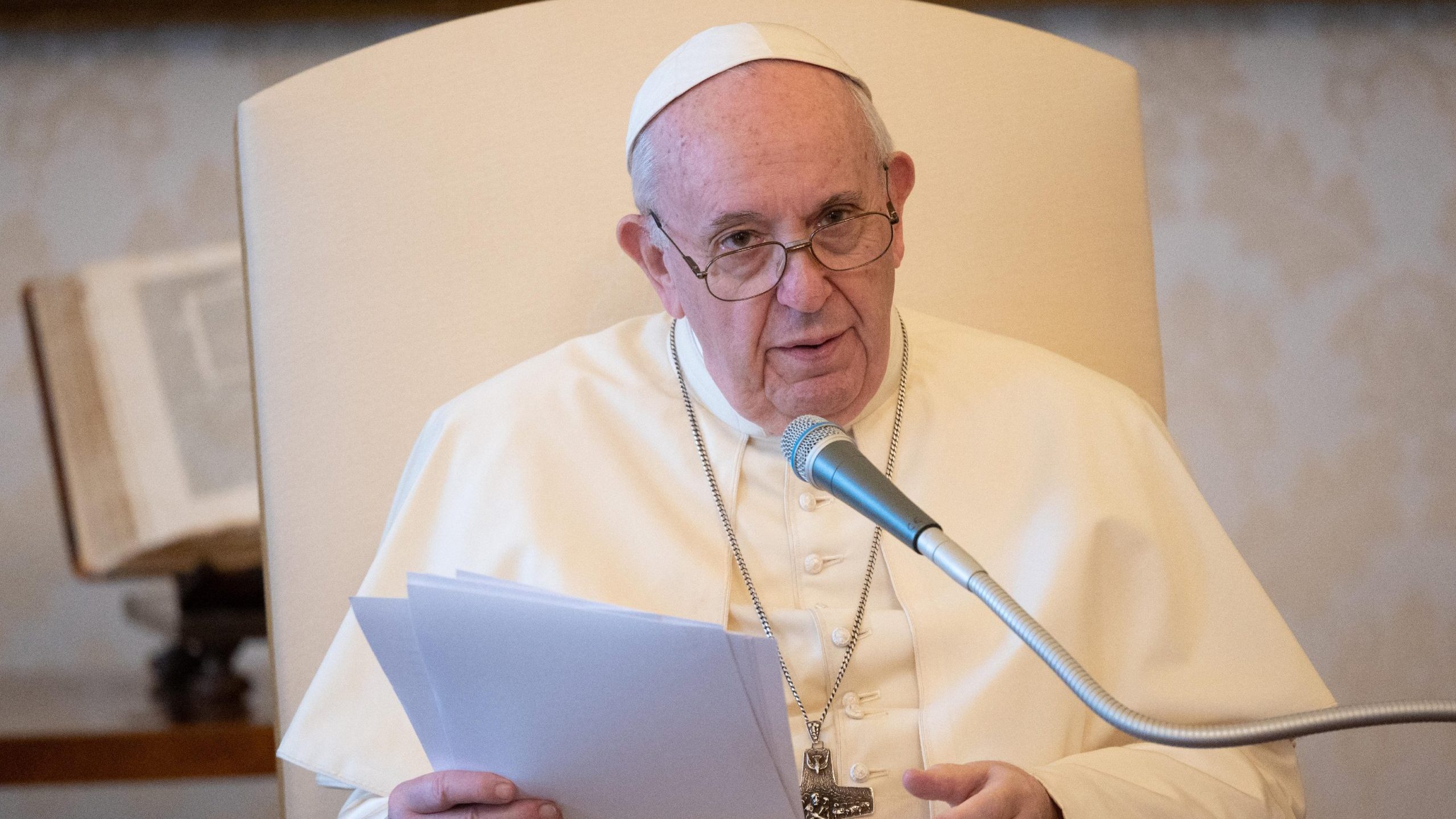 With millions deprived of basic needs, Christians must act, pope says