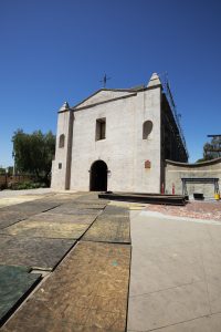 The facade of Mission San Gabriel survived the 2020 fire. (Victor Alemán)