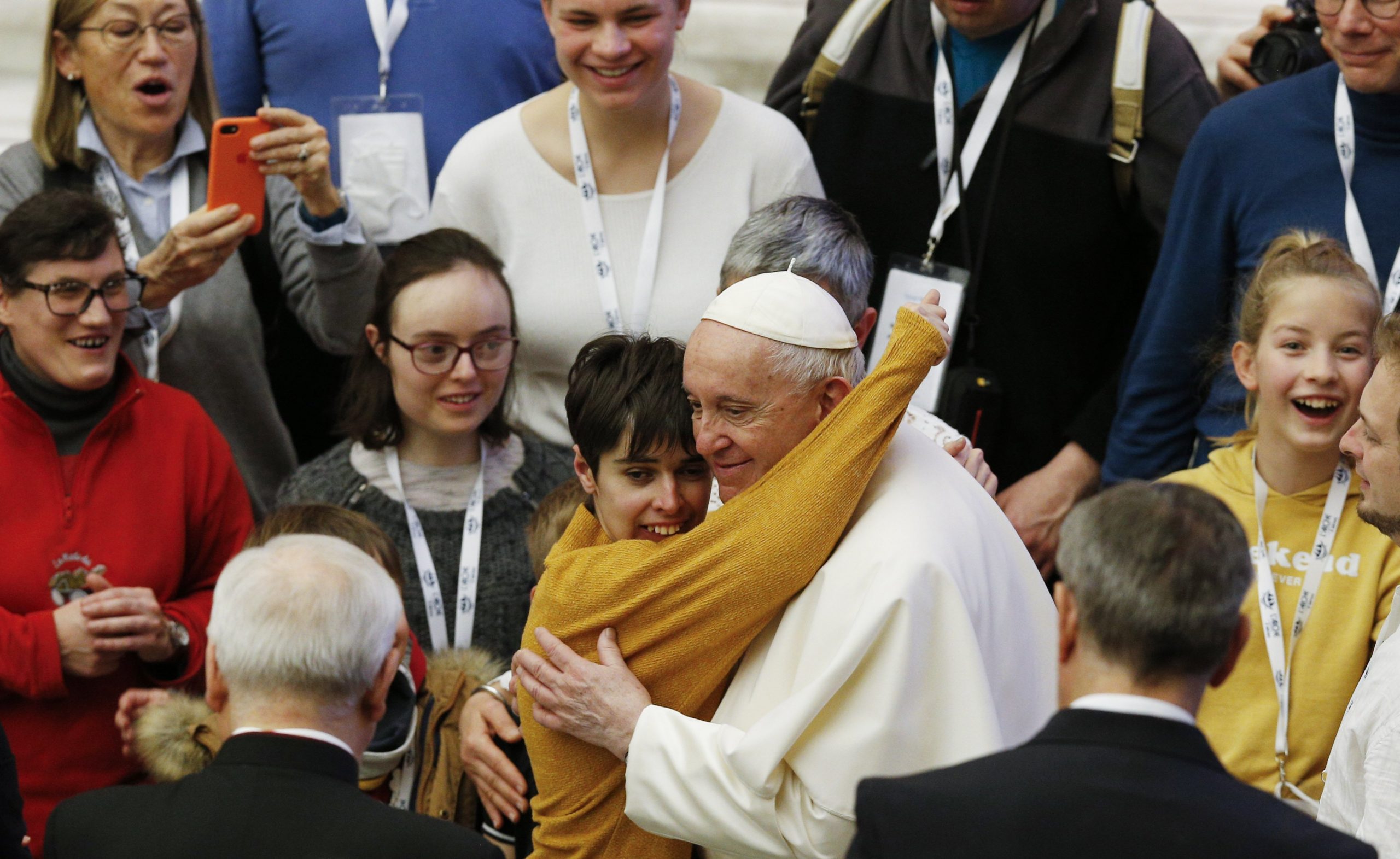 pope-francis-the-dying-need-palliative-care-not-euthanasia-or