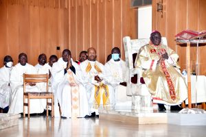 Archbishop Odama was joined by several Ugandan priests serving in Southern California for the June 19 liturgy. 