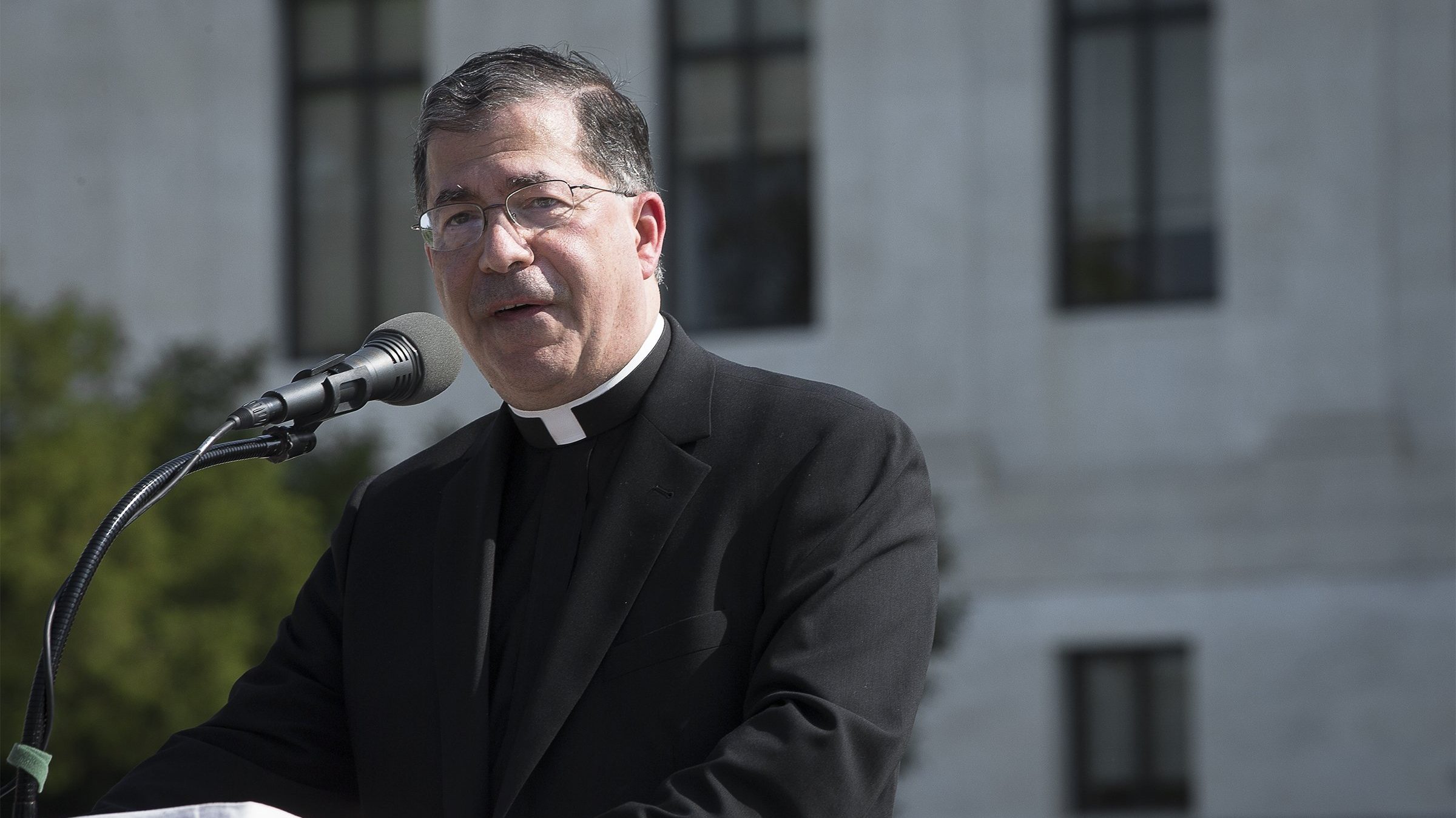 Vatican dismisses Father Frank Pavone for blasphemous posts, disobedience