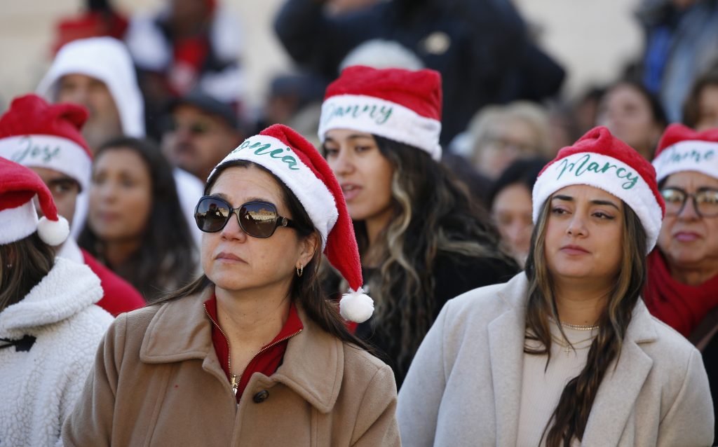 Pope prays for peace in global crisis zones on Christmas Day