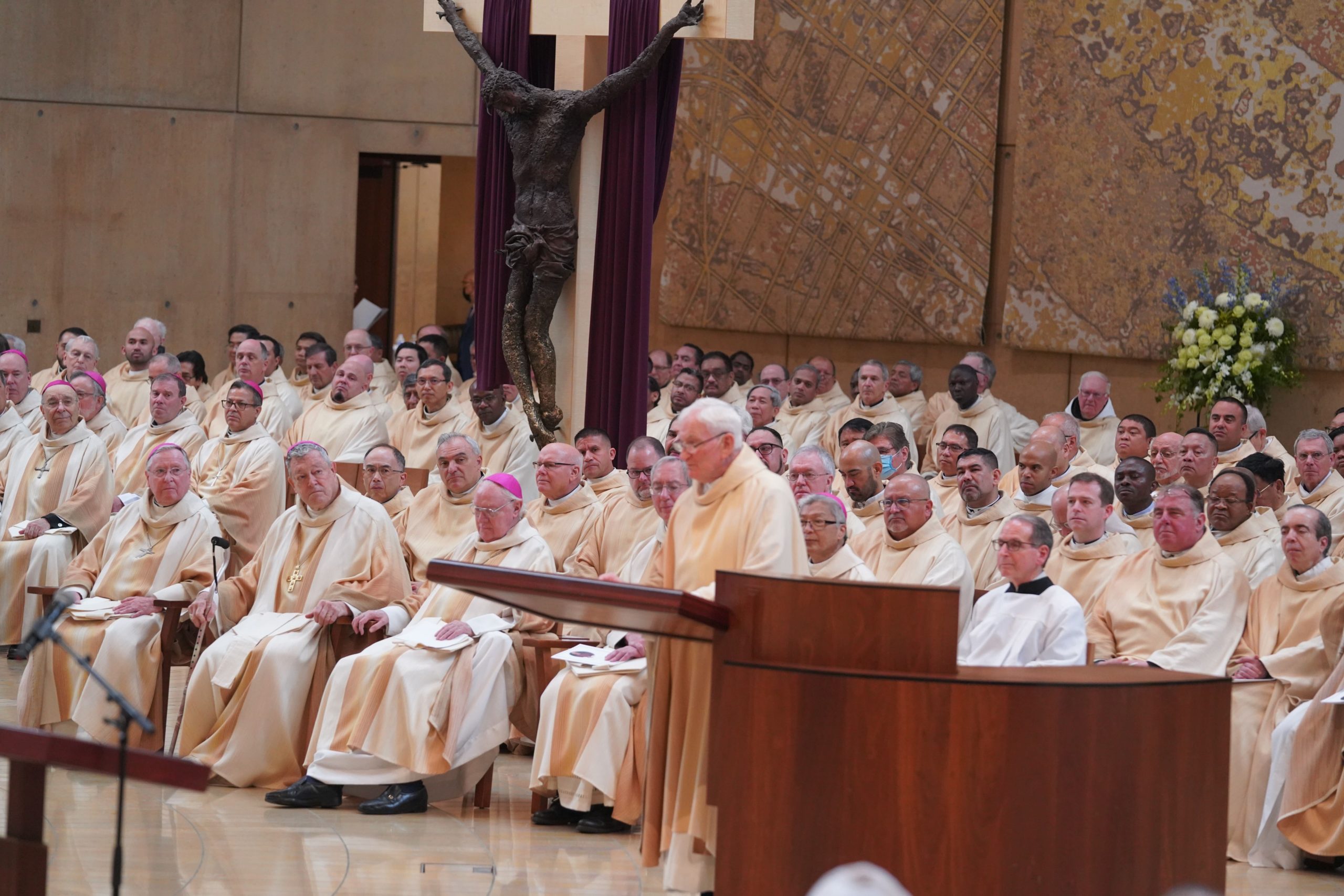 Bishop O’Connell Funeral: Nearly 5,000 Pack Cathedral To Honor His ...