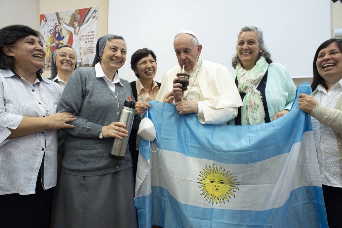 Pope says he wants to visit his home country Argentina