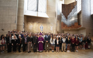 Archbishop Jóse H. Gomez poses with all the teachers and students honored at the annual Christian Service Awards Mass at the Cathedral of Our Lady of the Angels March 25. (Victor Alemán)