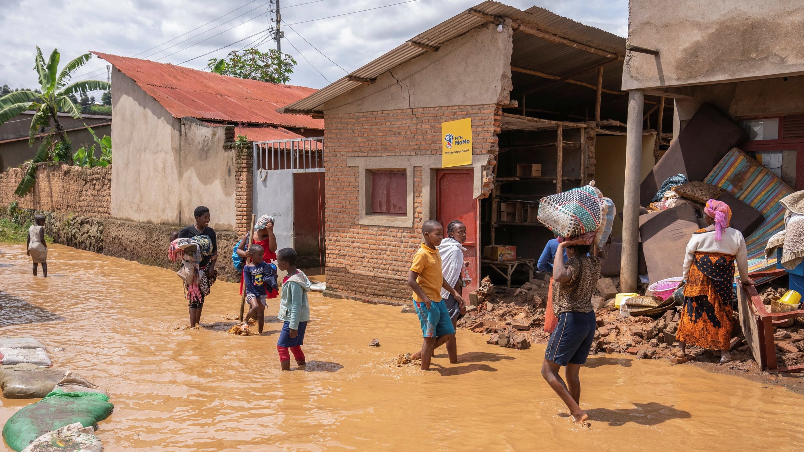 Death toll from flooding landslides in Congo surpasses 400