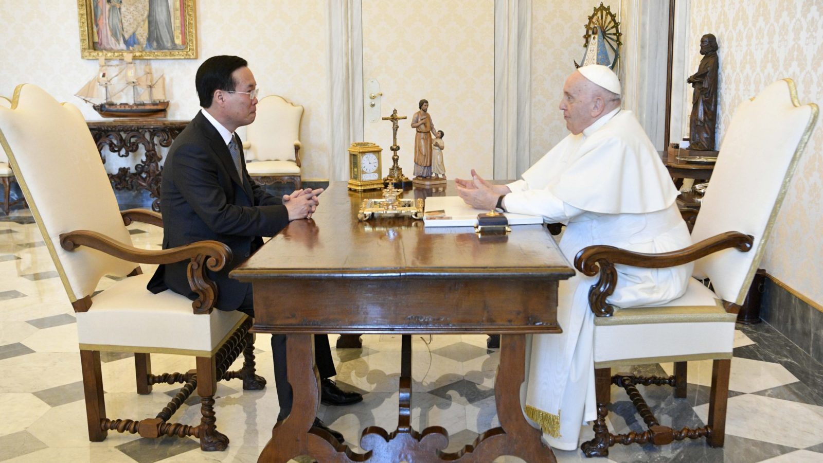Vietnam approves resident papal representative Vietnam approves resident papal representative