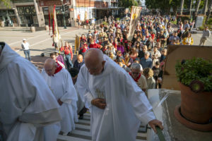 mass pilgrimage buenaventura