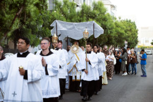 More than 300 priests, seminarians, and lay Catholics joined the archdiocese's Office of Vocations and the Friars and Sisters of the Poor of Jesus Christ LA for a Eucharistic Procession through downtown LA’s Skid Row on Saturday, July 27. (Victor Alemán)