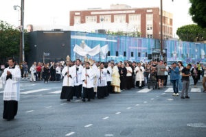 More than 300 priests, seminarians, and lay Catholics joined the archdiocese's Office of Vocations and the Friars and Sisters of the Poor of Jesus Christ LA for a Eucharistic Procession through downtown LA’s Skid Row on Saturday, July 27. (Victor Alemán)