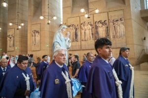 The Statue of Our Lady of the Angels is carried in during the 20th anniversary “One Mother, Many Peoples” Mass at the Cathedral of Our Lady of the Angels on Sept. 7. The multilingual event celebrates the many ethnic and cultural groups in the archdiocese. (John Rueda)