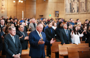 Notable friends and teammates of Dodgers legend Fernando Valenzuela attended his funeral Mass on Nov. 6, including former Dodgers catcher Mike Scioscia and former Dodgers owner Peter O'Malley. (Victor Alemán)