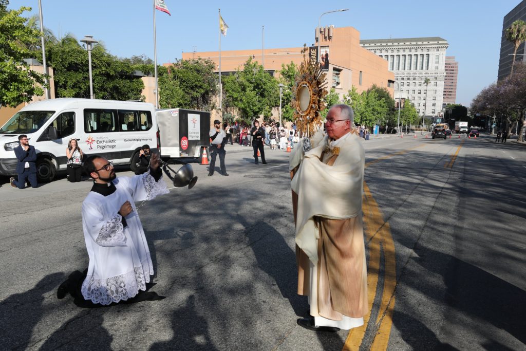 LOS ANGELES MASS NATIONAL EUCHARIST PILGRIMAGE