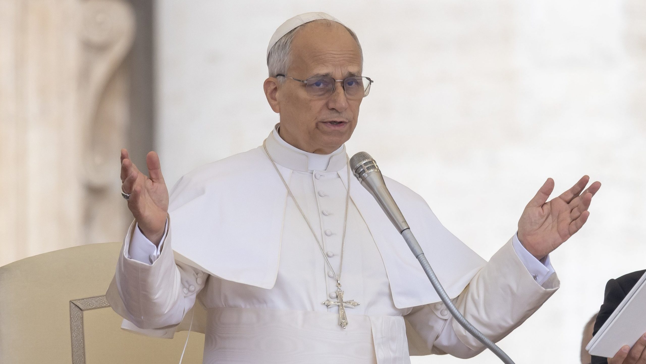 God's love can reach anyone, even at 'rock bottom,' pope says