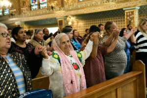 Parishioners attend a special Mass at Nuestra Señora de Guadalupe Church in East LA on Sunday, June 28, to pray for victims of the Venezuela earthquakes. (John Geronilla)
